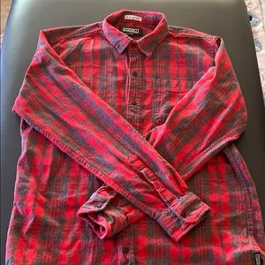 Men’s Ezekiel flannel size large